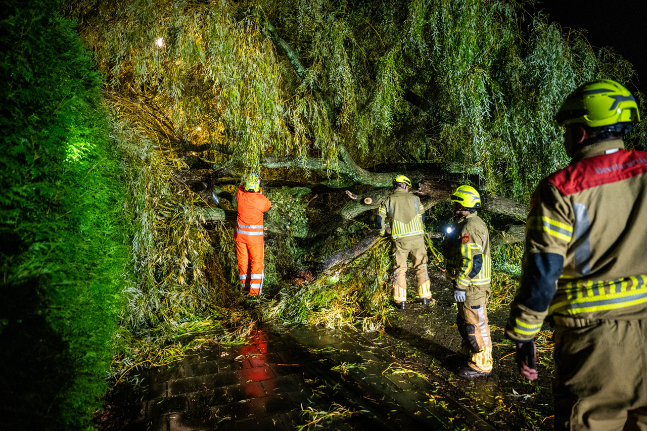 Benjamin officieel derde storm deze herfst, ook morgen nog zware windstoten