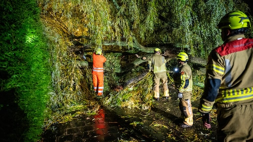 Benjamin officieel derde storm deze herfst, ook morgen nog zware windstoten