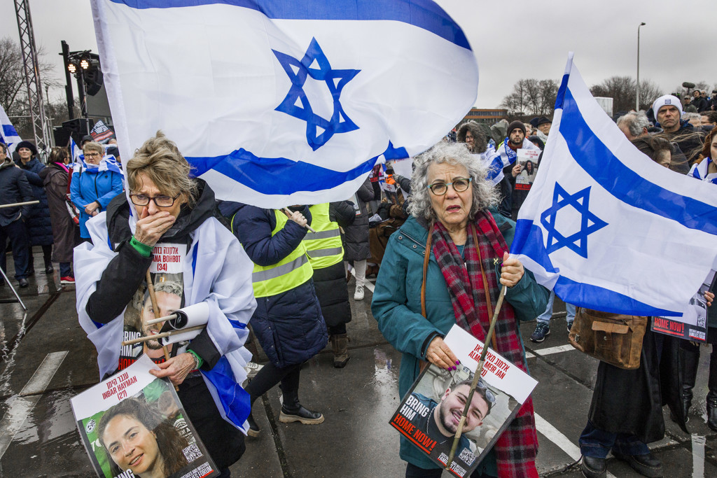Rode Kruis helpt bij zoektocht naar lichamen van gijzelaars in Gaza