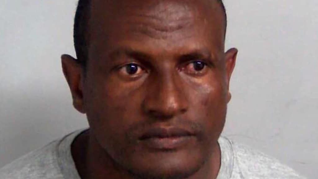 Zedendelinquent per ongeluk vrijgelaten, na klopjacht opgepakt in Londen