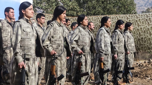 Koerdische PKK trekt zich terug uit Turkije: een duurzame vrede?