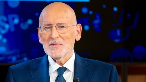 GroenLinks-PvdA doet aangifte om 'lasterlijke' AI-afbeeldingen van Timmermans