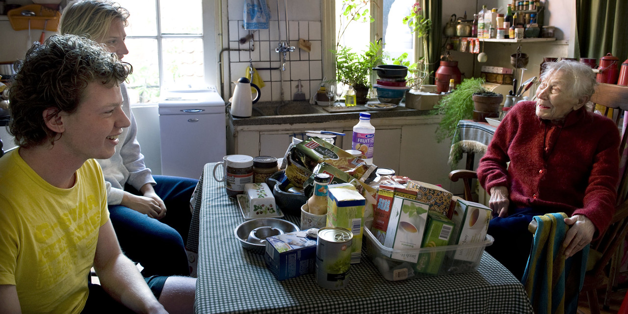 Amsterdam: geen boete als mensen in de bijstand een kamer verhuren