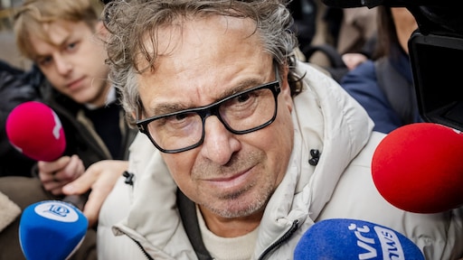 Marco Borsato arriveert bij rechtbank in Utrecht: 'Het is verschrikkelijk'