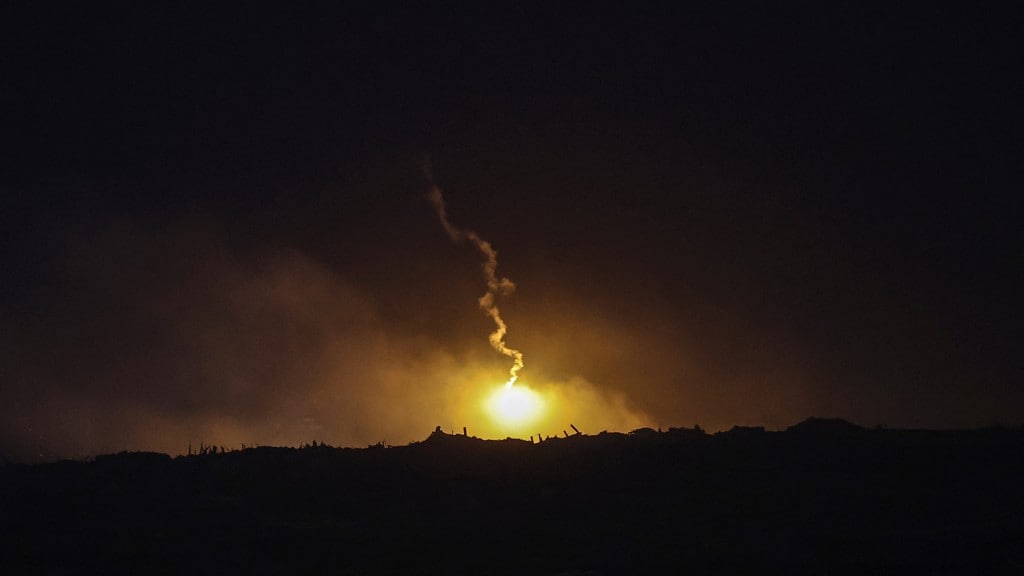 Hamas meldt tientallen doden in Gaza, staakt-het-vuren volgens Trump niet in gevaar