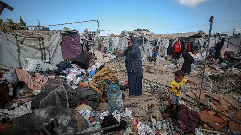 Ruim 100 doden bij Israëlische aanvallen op Gaza: 'Staakt-het-vuren onder druk'