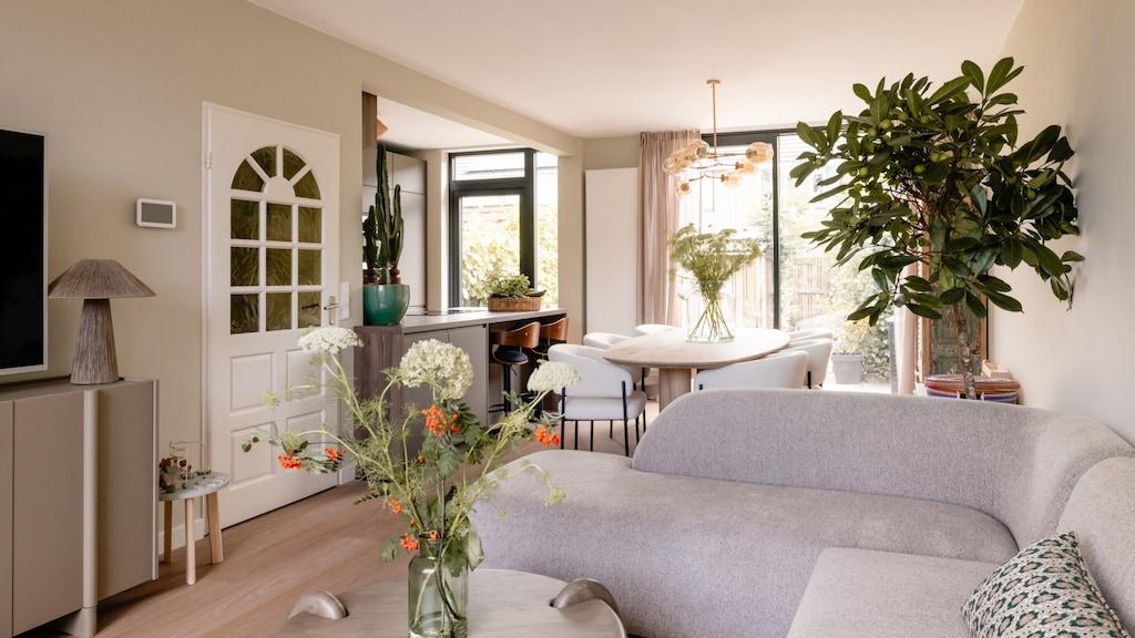 Zo verandert Roos Reedijk haar interieur met de seizoenen mee, zónder iets nieuws te kopen