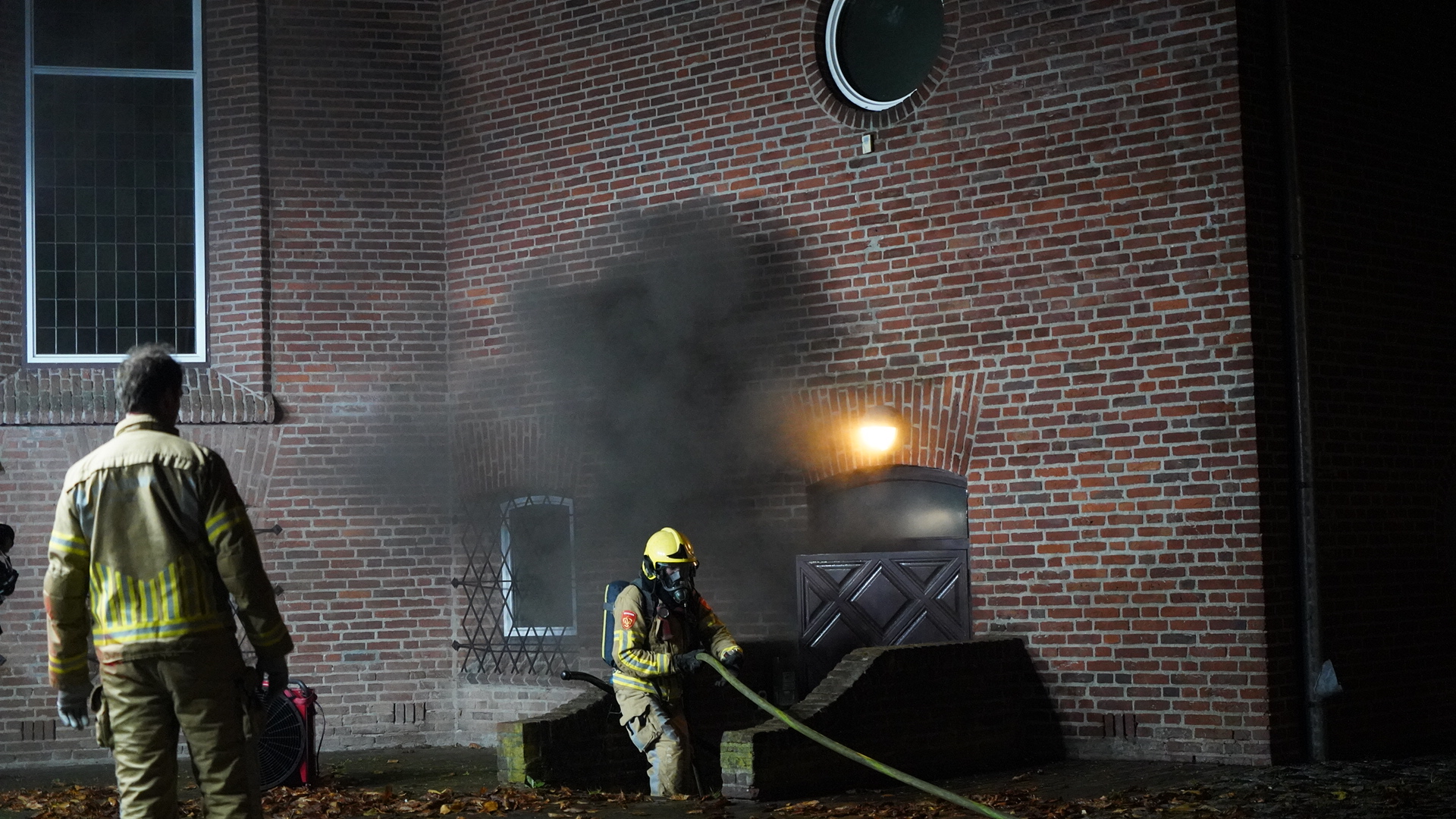 Brand in gemeentehuis Venray: tellen van stemmen gestaakt