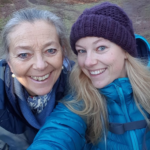 Margit met haar moeder Erica.