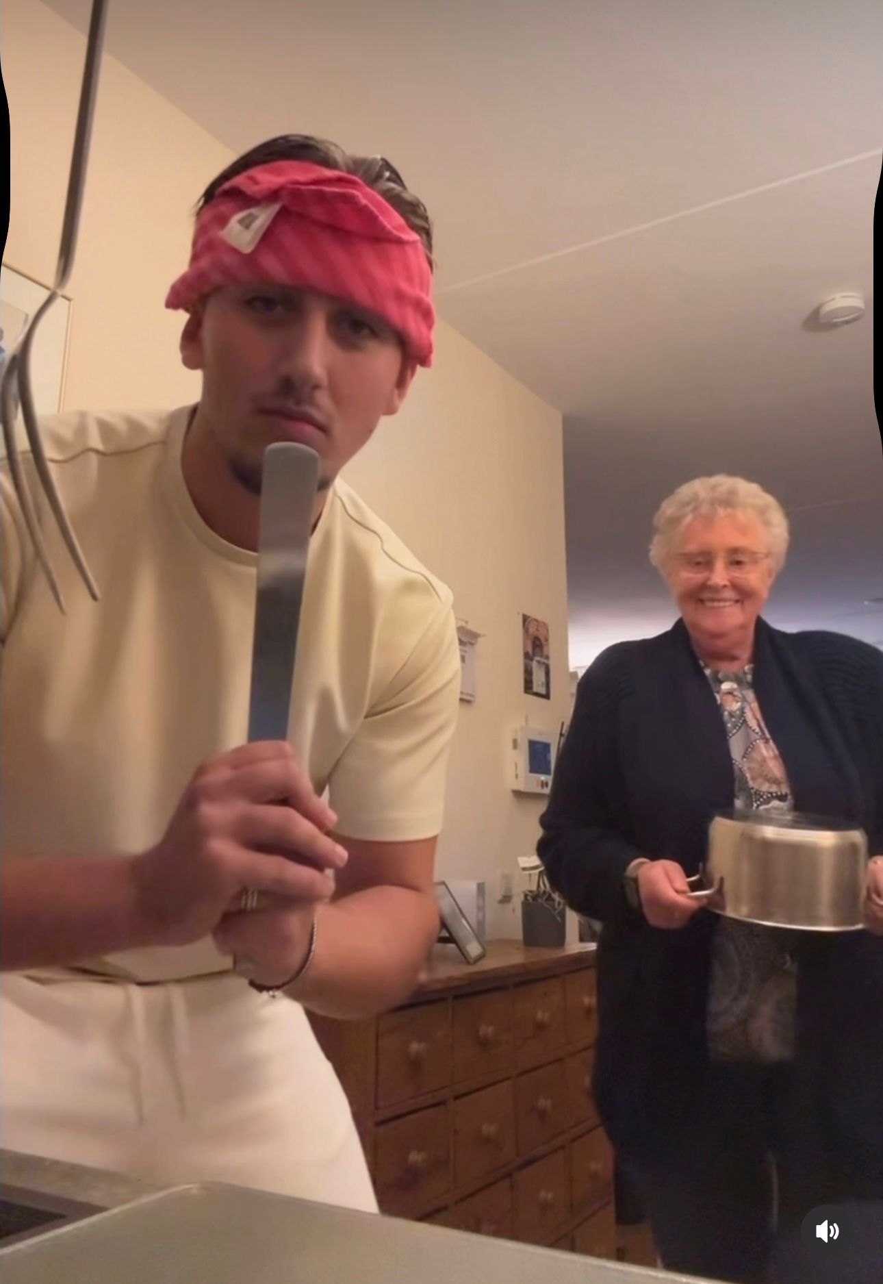 "Ik vind het heel belangrijk dat mensen zichzelf blijven, ook als ze naar een woonzorgcentrum verhuizen."