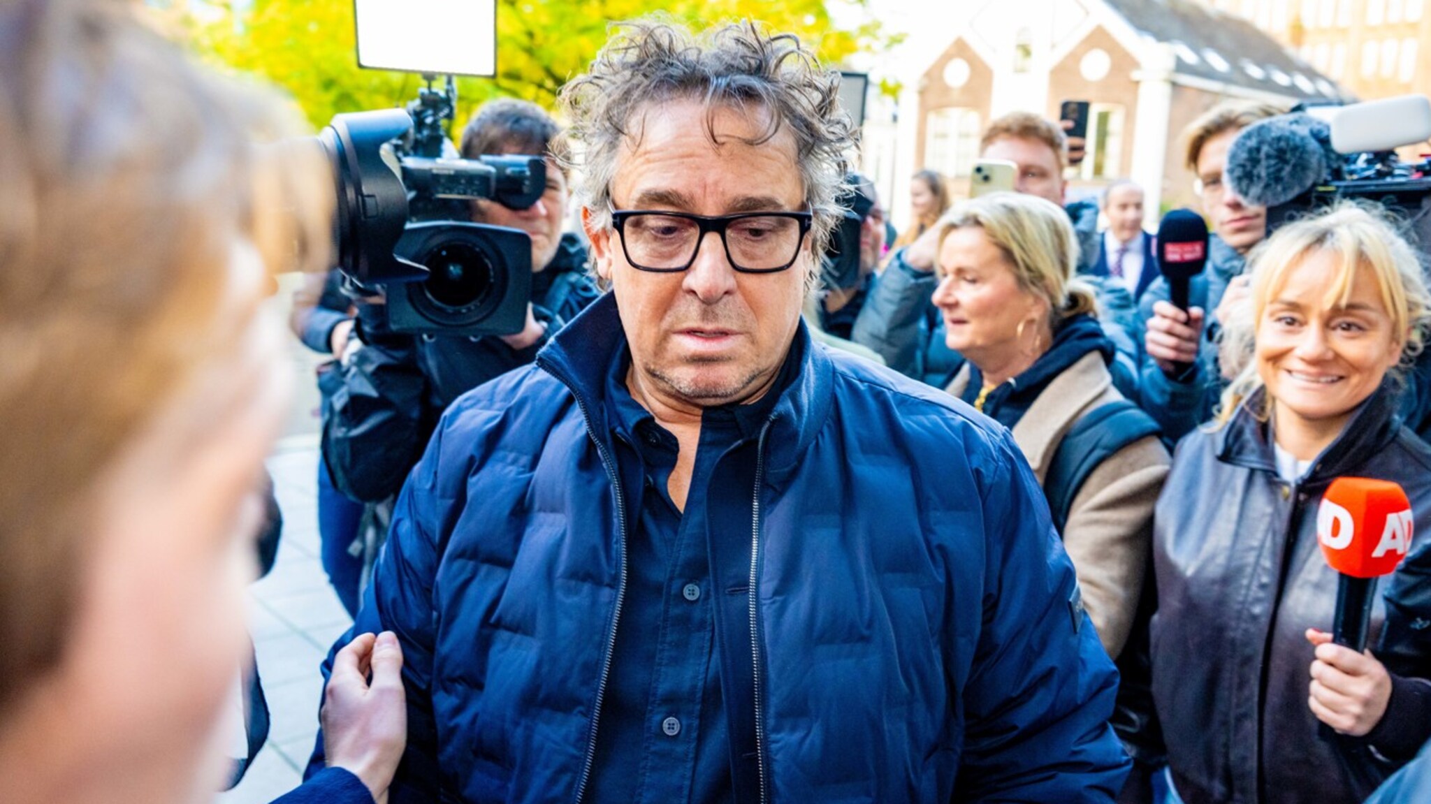 Vermoeide Marco Borsato voelt zich 'ontzettend leeg' na rechtszaak: 'Alles heeft me geraakt deze week'