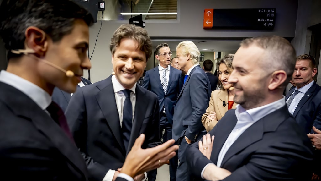 D66 op rand van 27ste zetel, zou ten koste gaan van SP