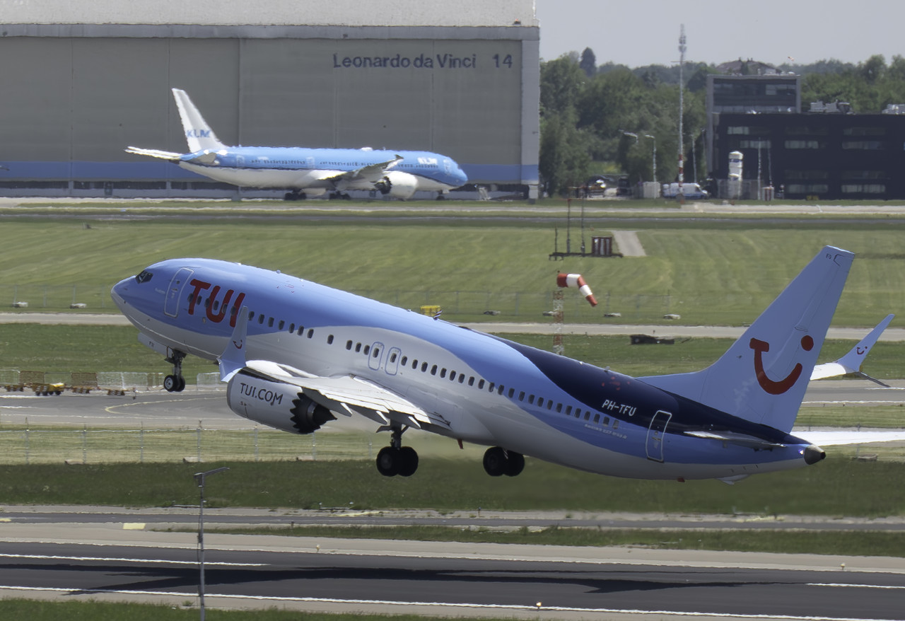 TUI haalt ruim 80 gestrande Nederlanders op uit Jamaica na orkaan Melissa