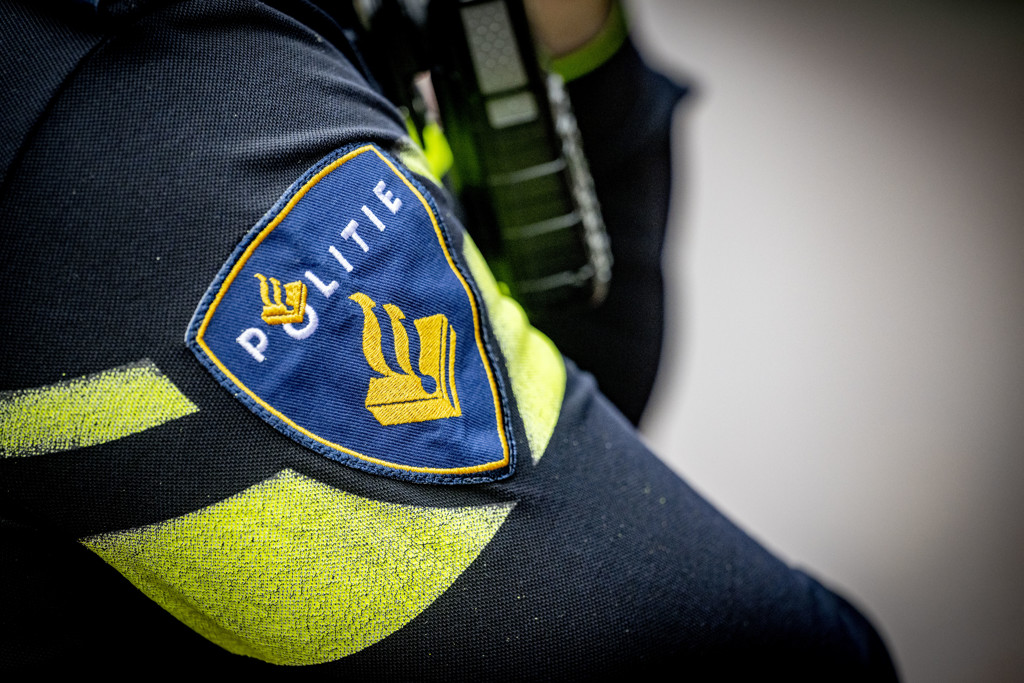 Man doodgeschoten in Rotterdam, politie houdt drie verdachten aan