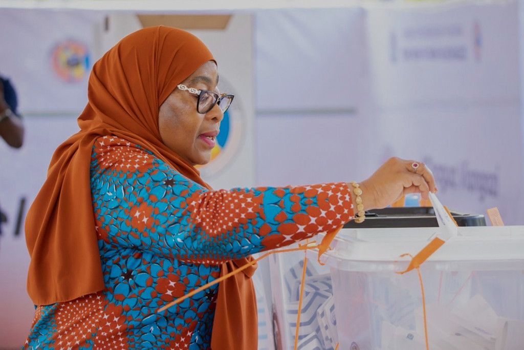 President Tanzania met 98 procent herkozen in omstreden verkiezingen