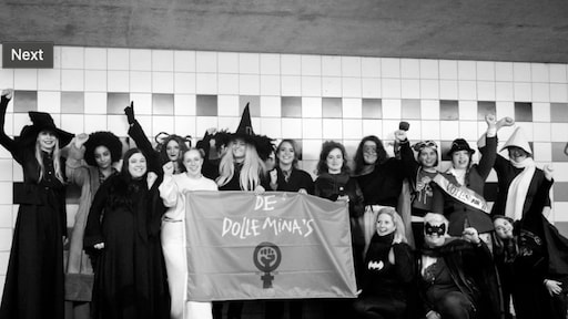 Dolle Mina's toveren tijdens Halloween 'enge' tunnel om tot veilige plek