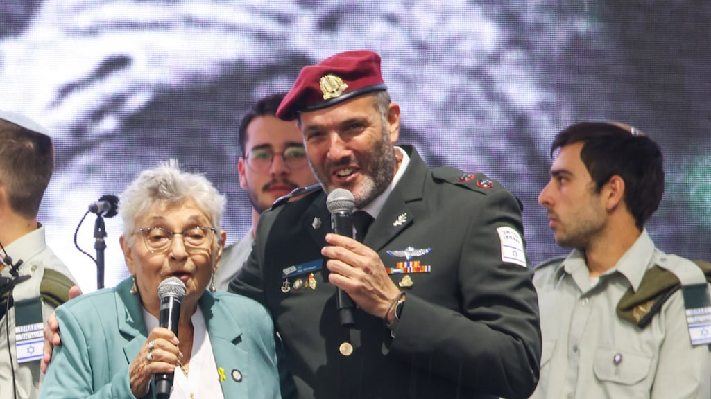 Concertgebouw annuleert concert door zanger met banden Israëlische leger