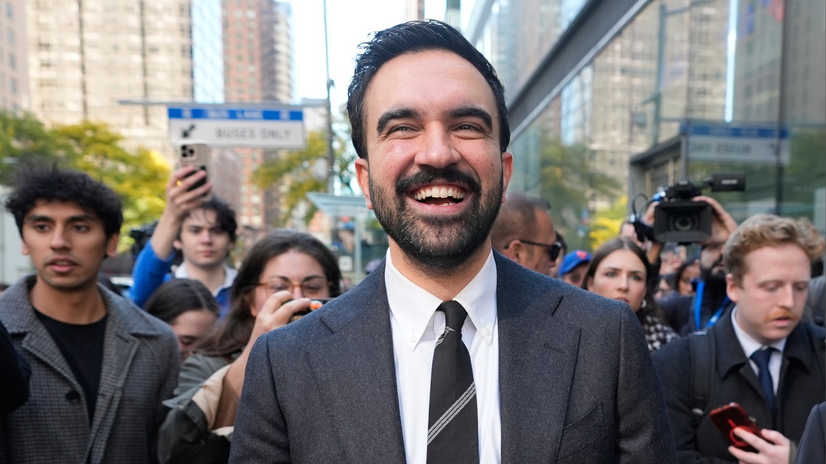 Trump noemt hem een 'minicommunist', maar Mamdani lijkt echt burgemeester New York te worden