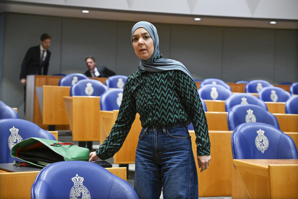 Ook Zuid-Holland doet aangifte om lekken sollicitatie Esmah Lahlah