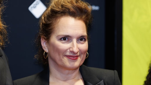 Carly Wijs 'in rouw' nadat zoon uit huis ging: 'Hele jaar ziek geweest'