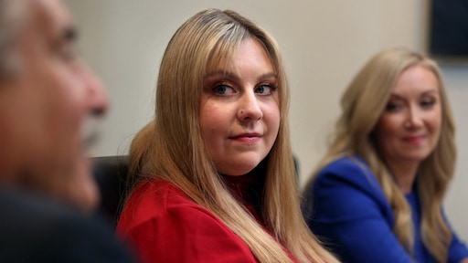 Lerares die op school door 6-jarige werd neergeschoten krijgt 10 miljoen dollar