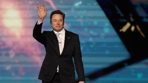 'Elon, Elon': Teslabaas mag van aandeelhouders gigabonus krijgen