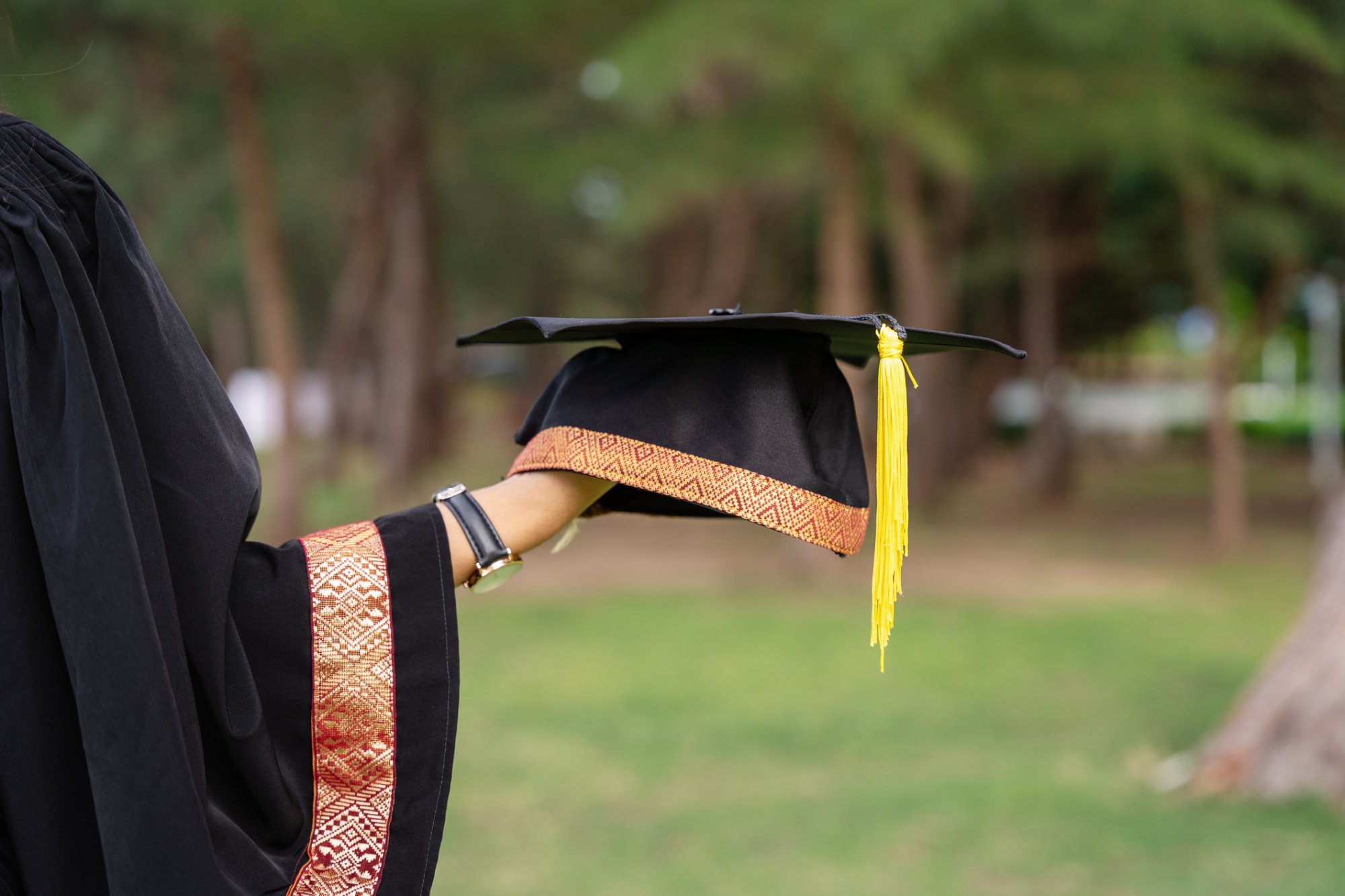 Universiteit Twente schaft cum laude af: 'Vrouwen structureel benadeeld'