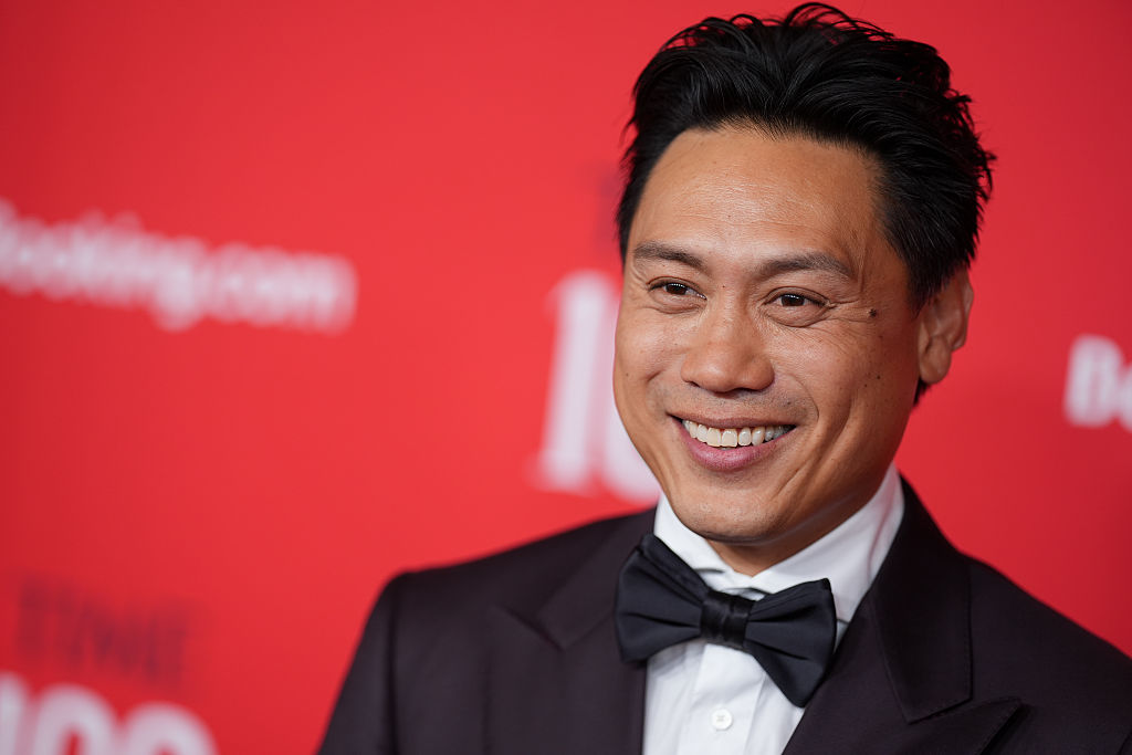 Regisseur Jon M. Chu kreeg weer liefde voor het vak door Wicked-films: 'Heeft me veranderd'