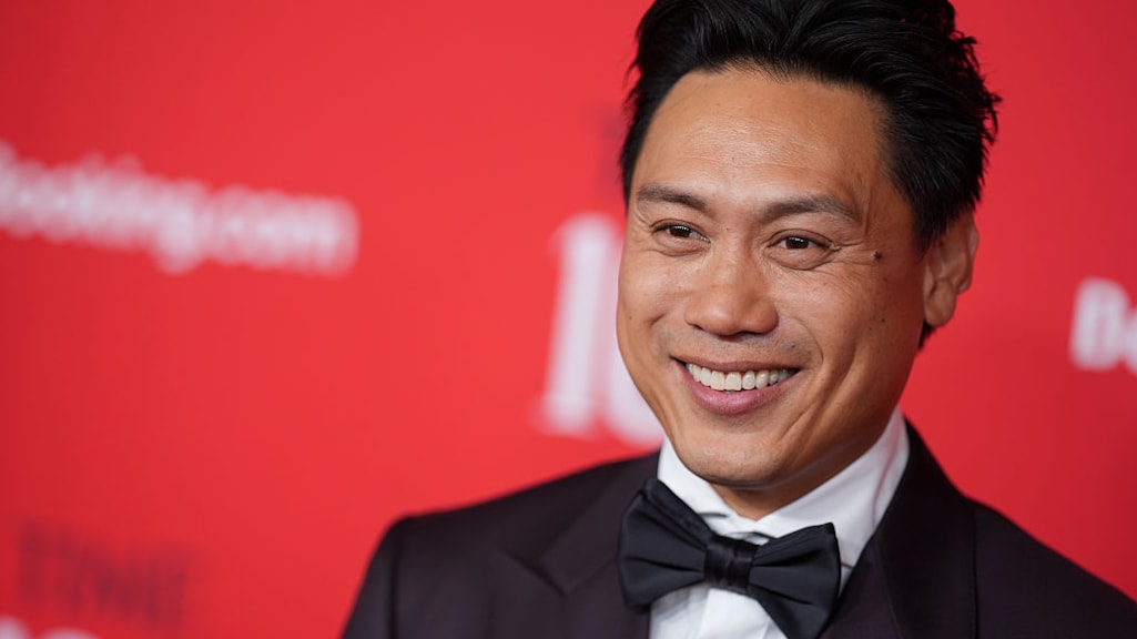 Regisseur Jon M. Chu kreeg weer liefde voor het vak door Wicked-films: 'Heeft me veranderd'
