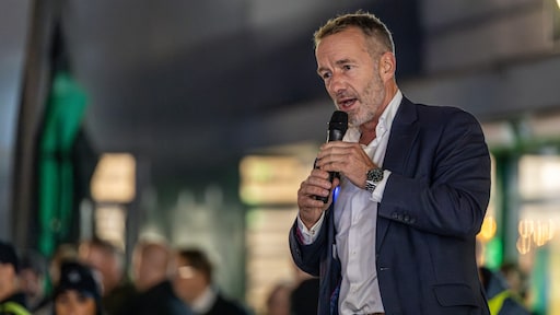 Van Haga stopt als partijleider BVNL, partij gaat wel door