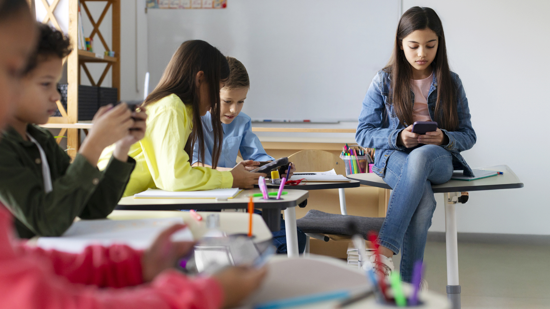 Ouders spreken massaal af om kind te laten opgroeien zonder smartphone