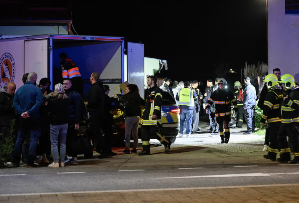Tientallen gewonden door botsing treinen in Slowakije