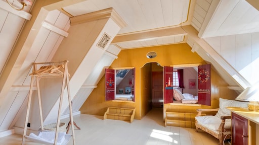 Funda-vondst: 5 huizen waar je nog in een ouderwetse bedstee kunt slapen