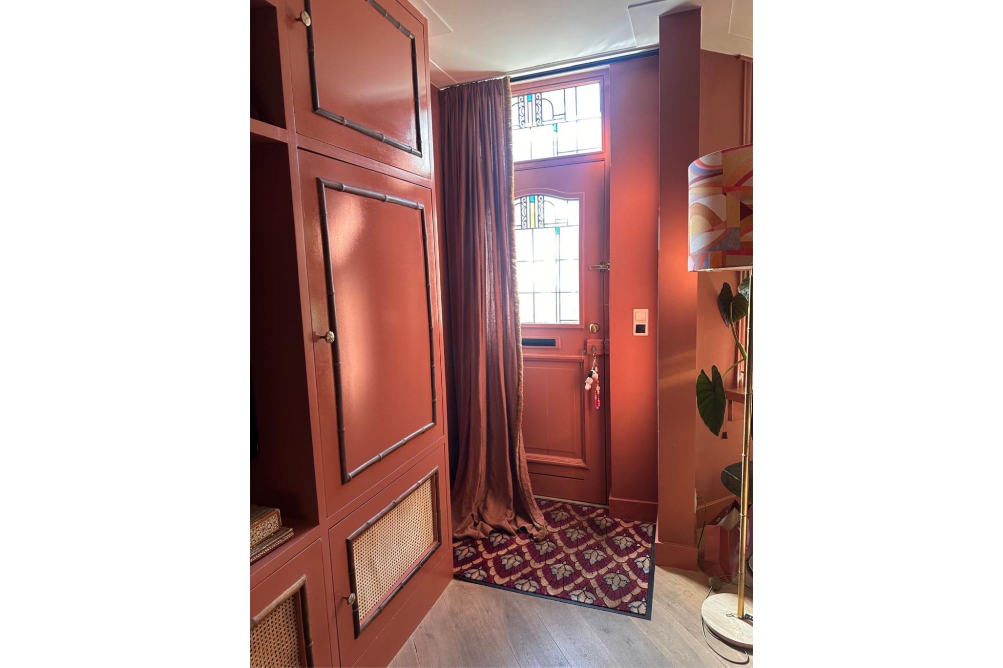 Het huis van Roos Reedijk in Earth Rose 