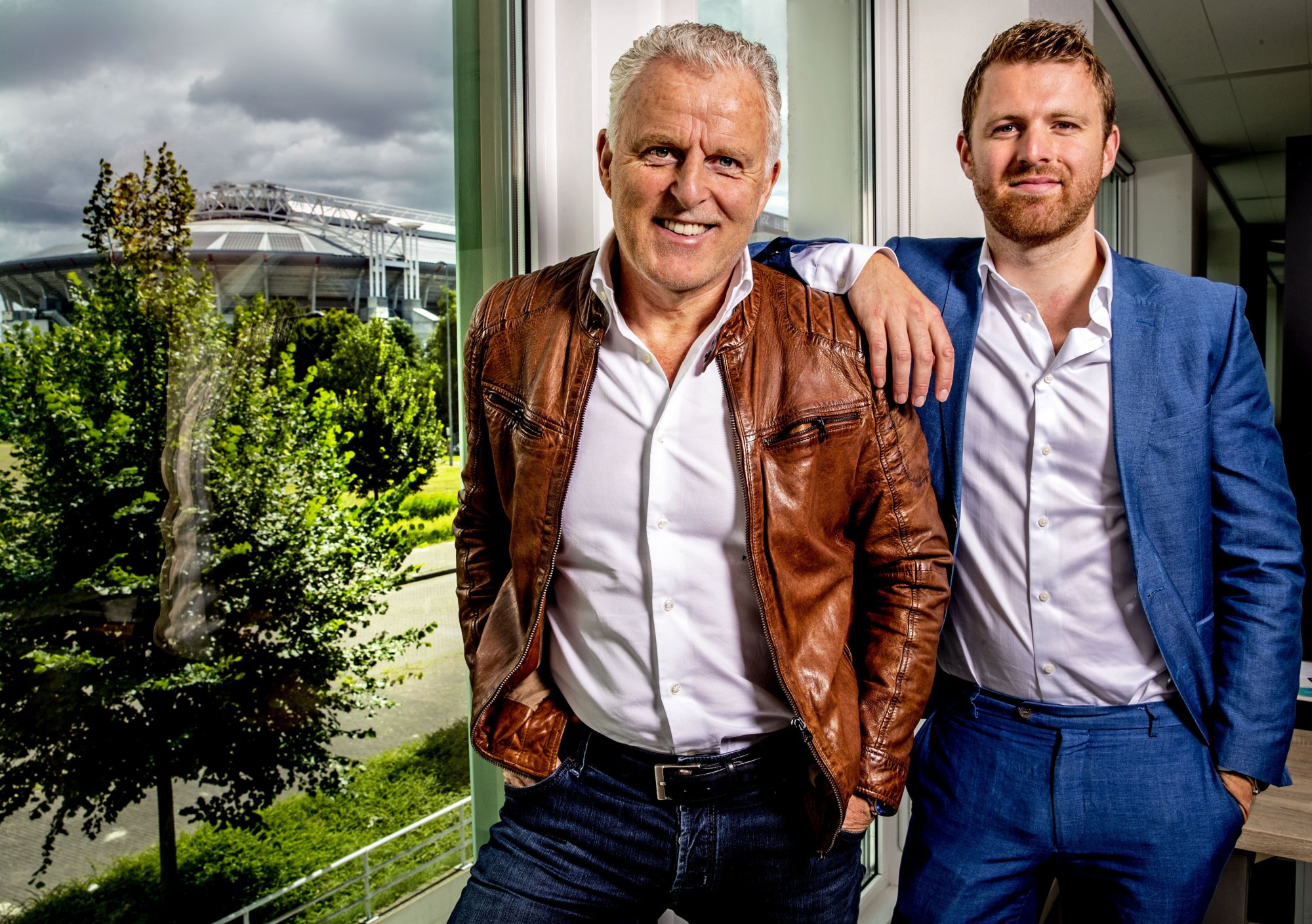 Royce de Vries deelt emotioneel bericht op verjaardag van vader Peter