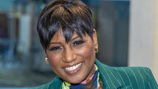 Edsilia Rombley viert 30 jaar artiestenjubileum op grootse wijze: 'Heel bijzonder'