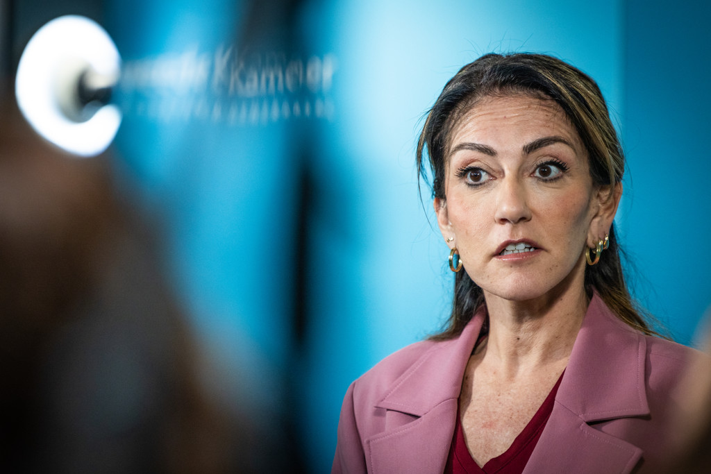 Yeşilgöz wil samen met D66 en CDA praten na uitspraken Wijers