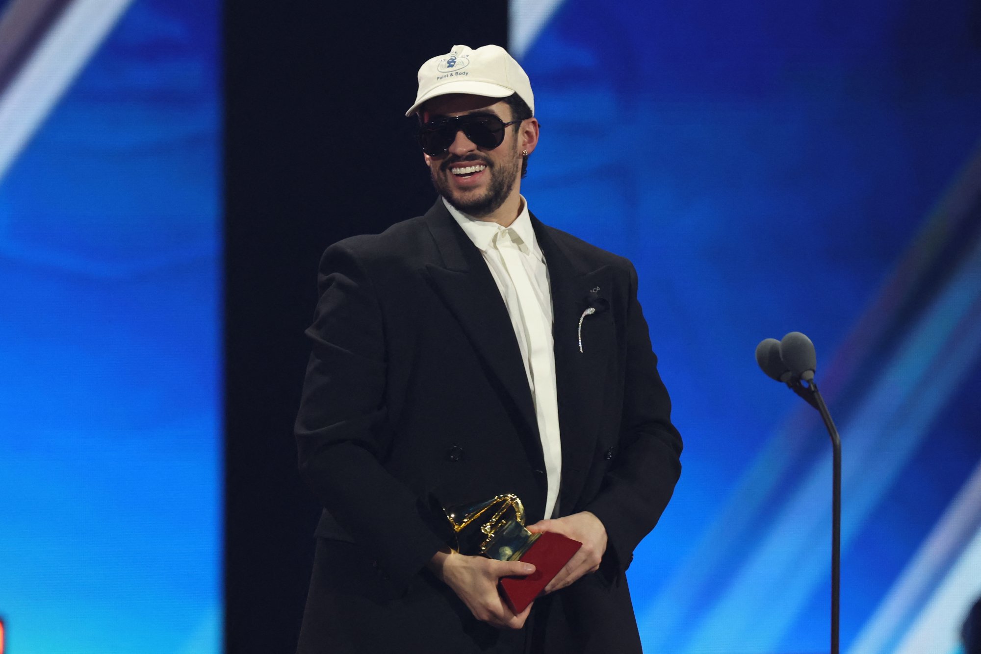 Bad Bunny sleept prijs voor beste album binnen bij Latin Grammy's