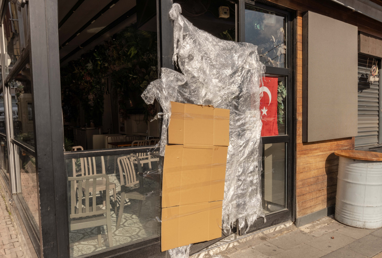 De winkel is afgesloten voor publiek.
