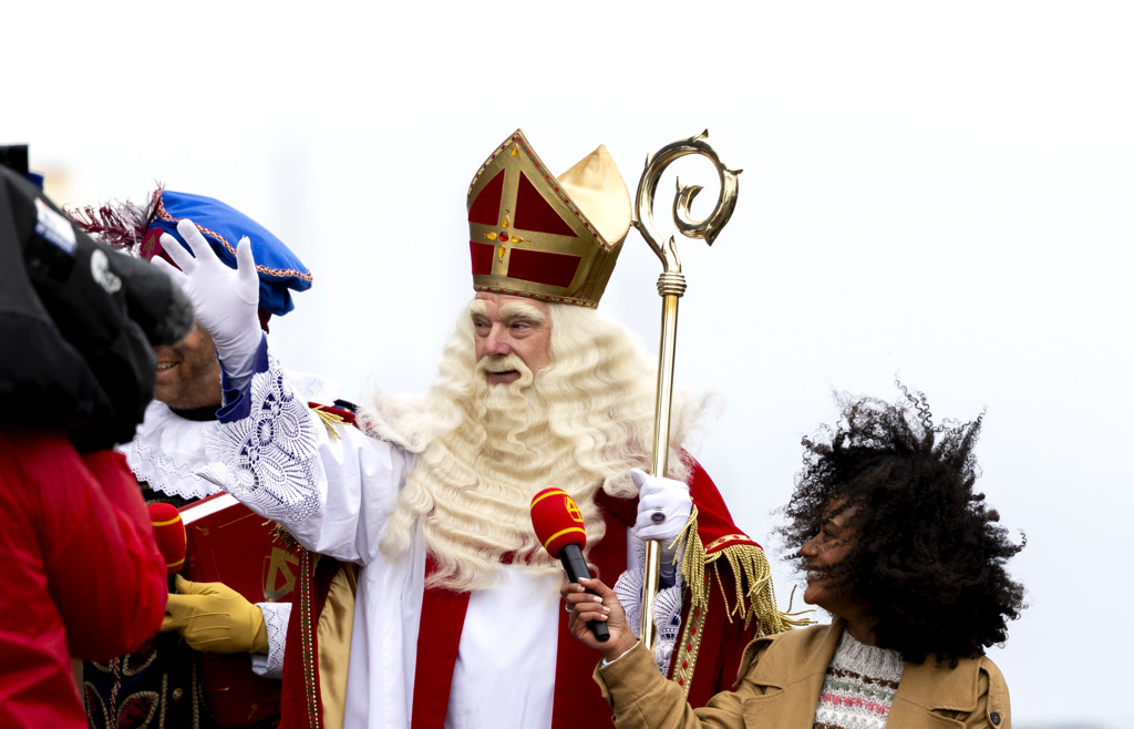 Vaarroute Sinterklaas op laatste moment aangepast vanwege harde wind