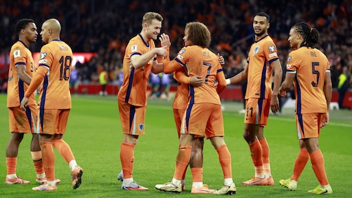 Oranje plaatst zich met speels gemak voor WK na winst tegen Litouwen