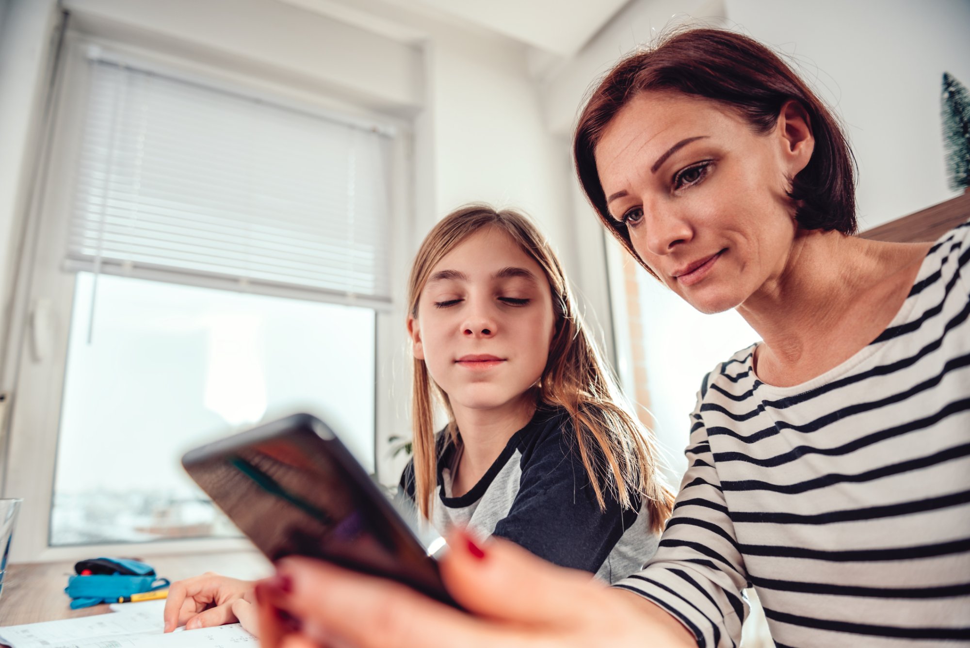 Experts geven tips: zo help je je kind online op weg