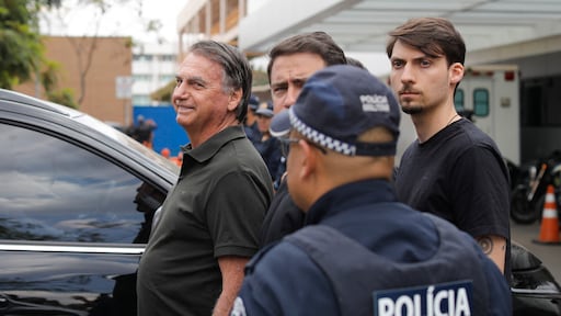 Bolsonaro wijt verdacht gedrag aan medicijngebruik: 'Was niet van plan te ontsnappen'