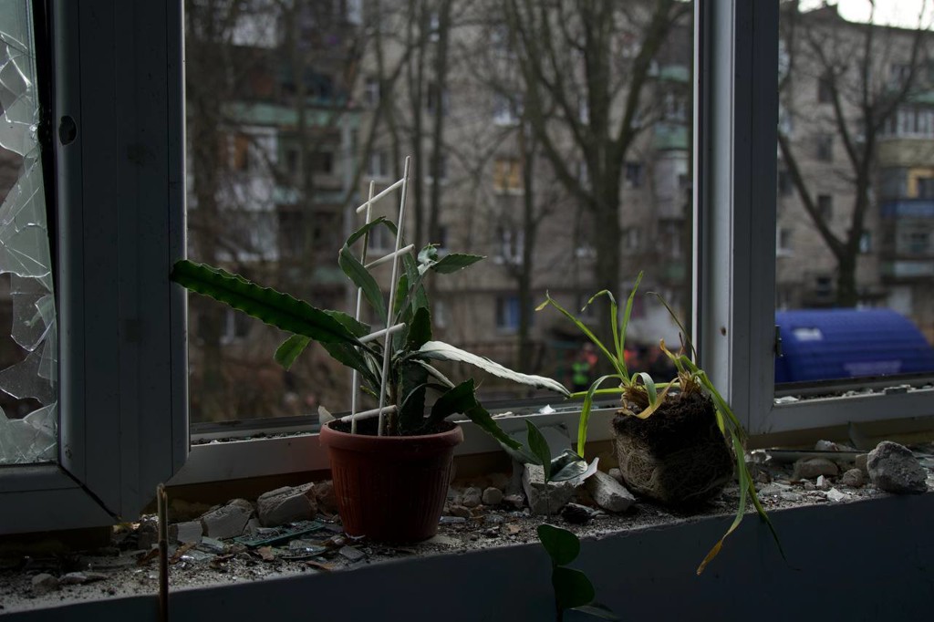 Zeker vier doden in Charkiv na Russische aanval tijdens vredesbesprekingen: 'Dit is gruwelijk'