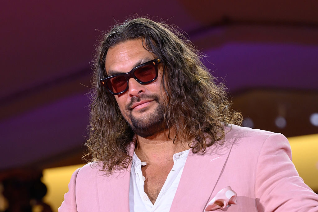 Britse vrouw opgelicht voor 80.000 pond door nep-Jason Momoa