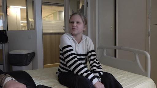 Langverwachte transplantatie van Rosan (12) afgeblazen in Niet klein te krijgen: 'Ik moest meteen huilen'