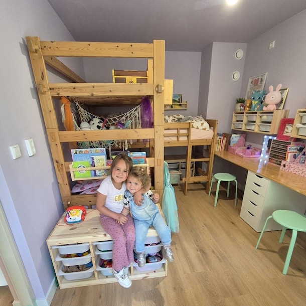 De slaapkamer van de meiden.