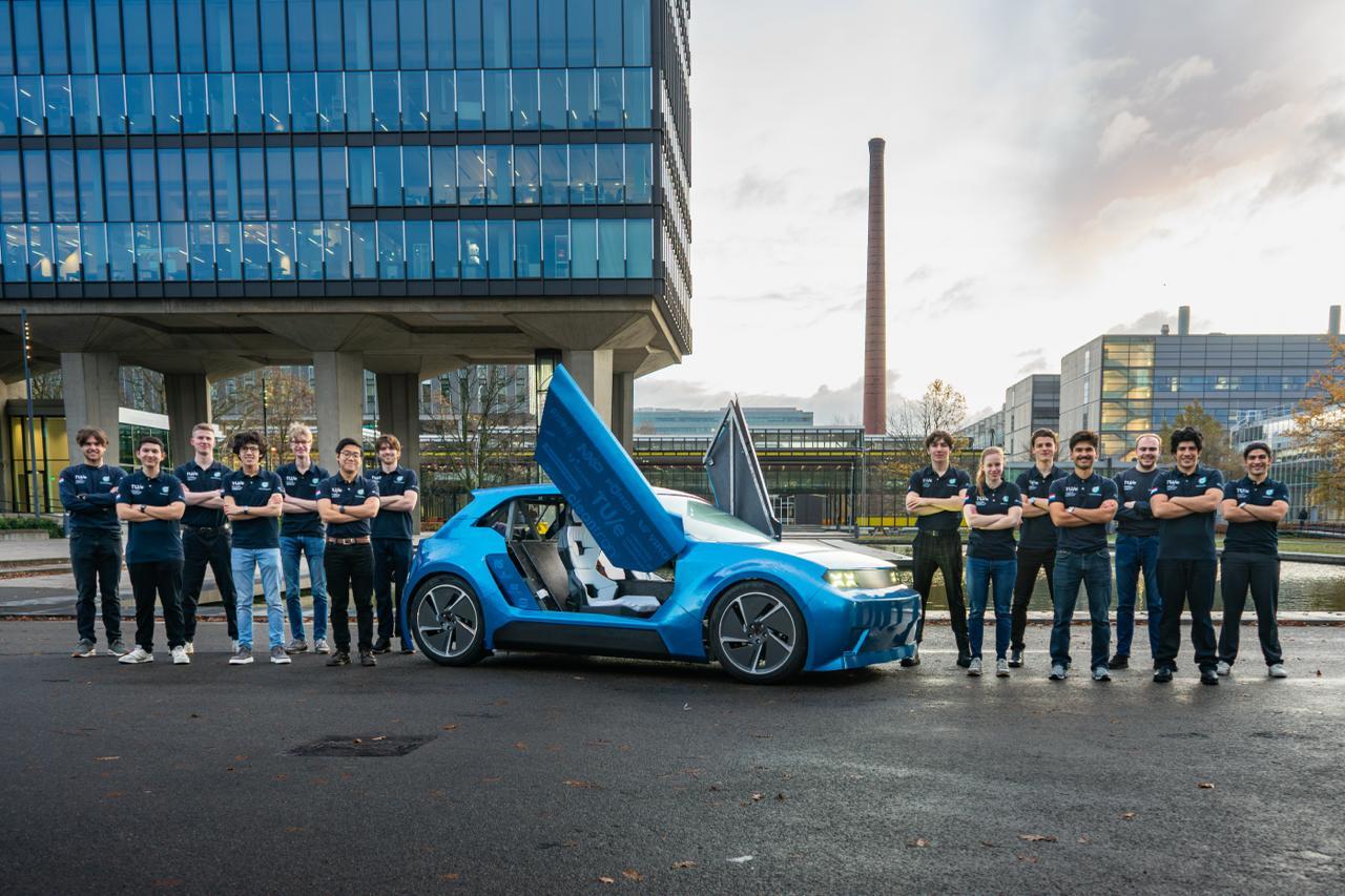 De ontwerpers en hun auto