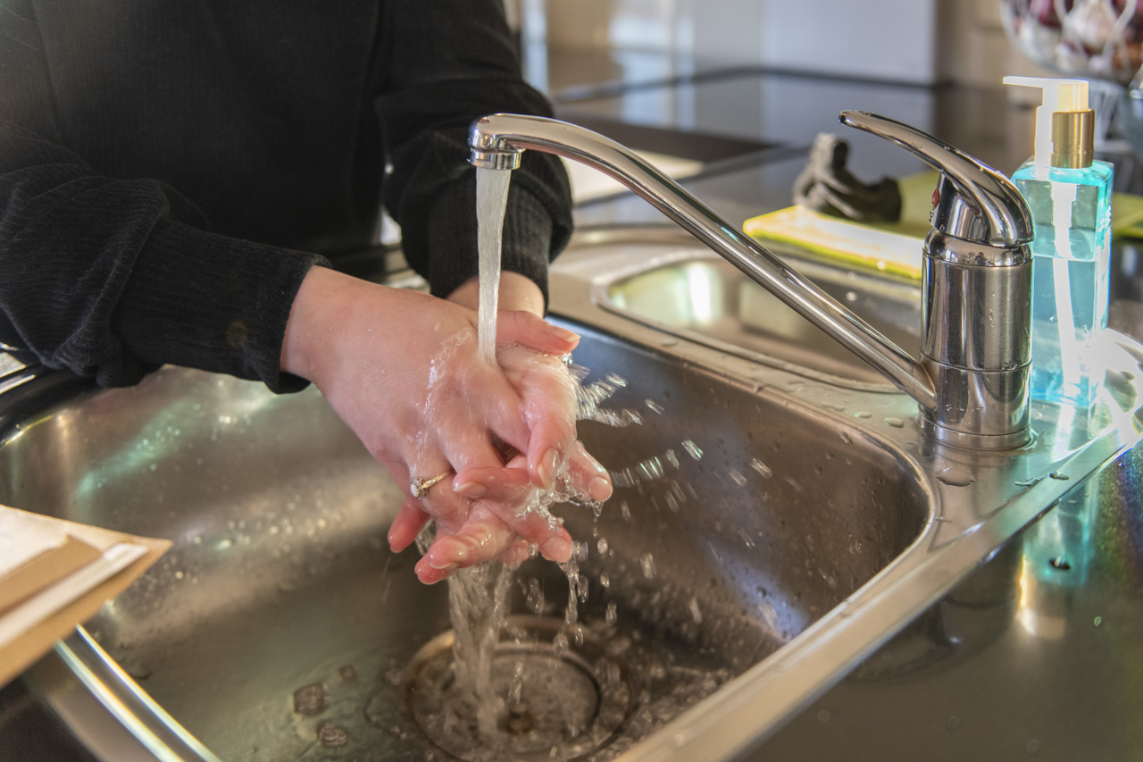 Kraanwater duurder voor veel Nederlanders volgend jaar, dit is waarom