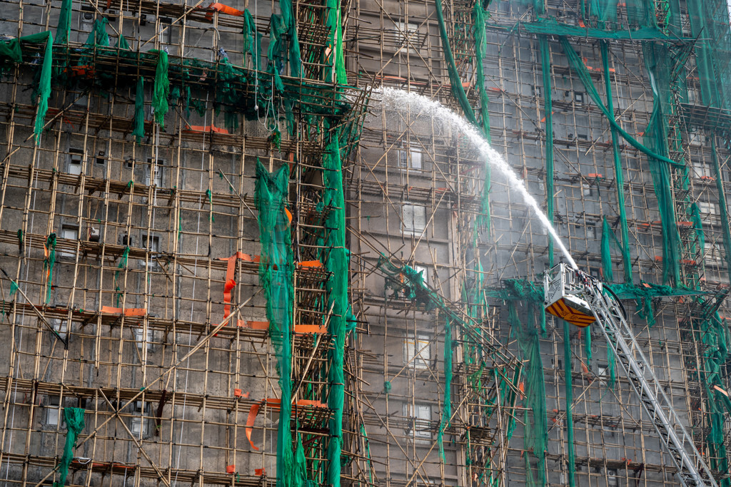 Bamboesteigers werkten mogelijk als 'snelweg voor het vuur' in Hongkong